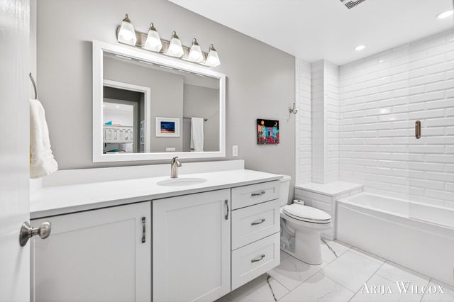 736 Spyglass Hill 27, Holland, MI 49424