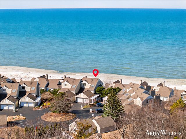 736 Spyglass Hill 27, Holland, MI 49424