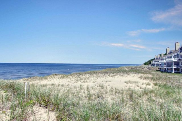 736 Spyglass Hill 27, Holland, MI 49424