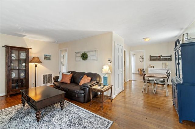9610 Selby Place PL, Norfolk, VA 23503