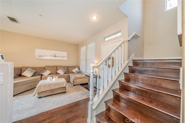 549 W Summerfield, Anaheim, CA 92802