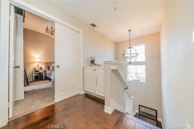 549 W Summerfield, Anaheim, CA 92802