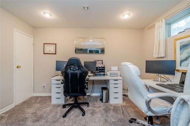 549 W Summerfield, Anaheim, CA 92802