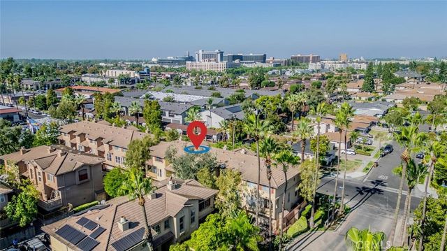 549 W Summerfield, Anaheim, CA 92802