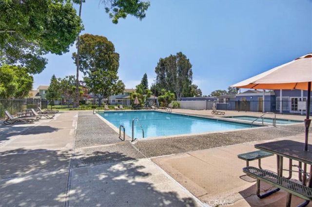 10207 Ascot Circle, Huntington Beach, CA 92646