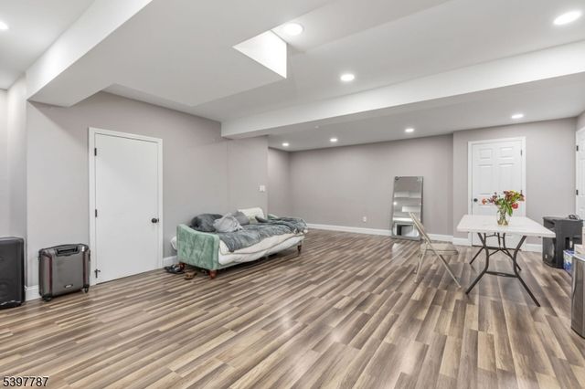 126 N 13Th St, Kenilworth Boro, NJ 07033