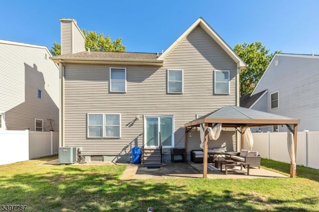 126 N 13Th St, Kenilworth Boro, NJ 07033