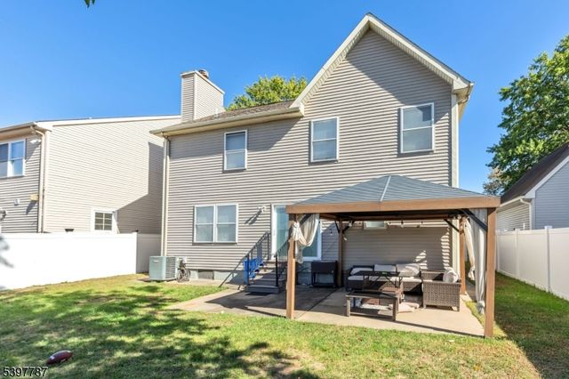 126 N 13Th St, Kenilworth Boro, NJ 07033