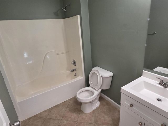 13968 Inkster Road, Redford, MI 48239