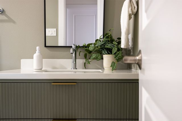 7335 Debbe Drive, Dallas, TX 75252