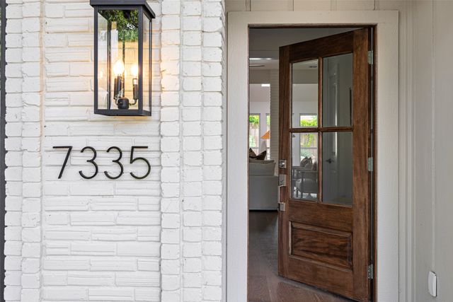 7335 Debbe Drive, Dallas, TX 75252
