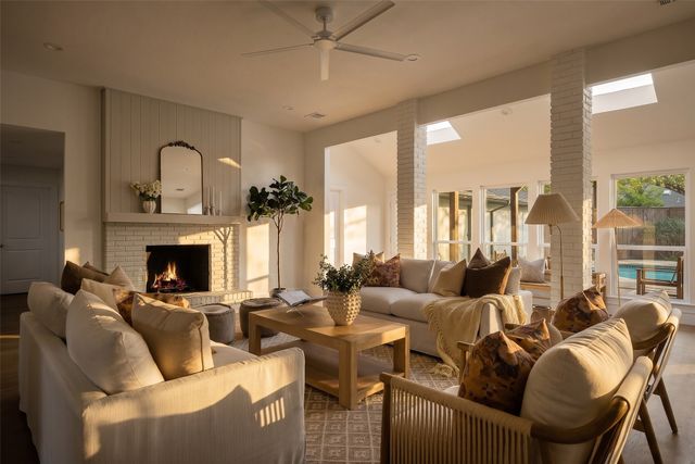 7335 Debbe Drive, Dallas, TX 75252