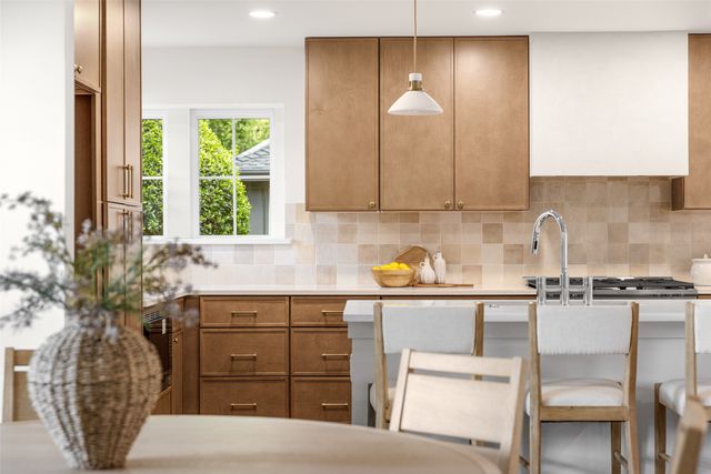 7335 Debbe Drive, Dallas, TX 75252