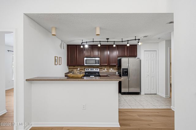 13843 HERONS LANDING Way 9, Jacksonville, FL 32224