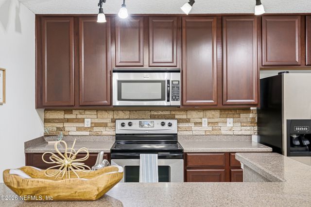 13843 HERONS LANDING Way 9, Jacksonville, FL 32224