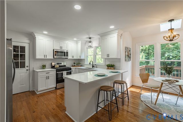 11403 Pineridge Ln, Midlothian, VA 23114