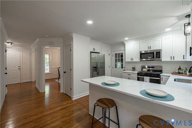11403 Pineridge Ln, Midlothian, VA 23114
