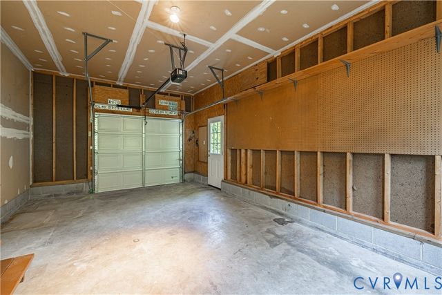 11403 Pineridge Ln, Midlothian, VA 23114