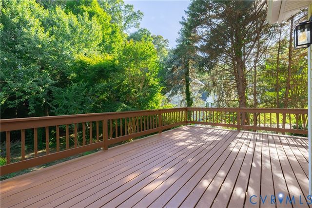 11403 Pineridge Ln, Midlothian, VA 23114
