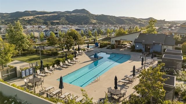 726 Sunrise, Rancho Mission Viejo, CA 92694