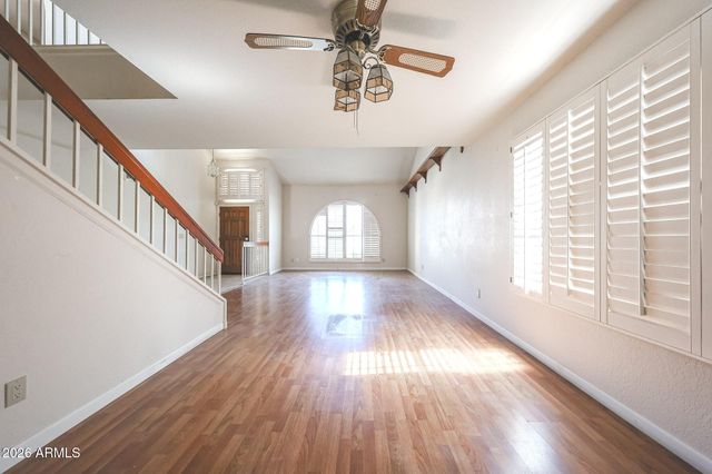 2966 W COMSTOCK Drive, Chandler, AZ 85224