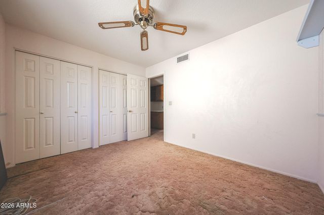 2966 W COMSTOCK Drive, Chandler, AZ 85224