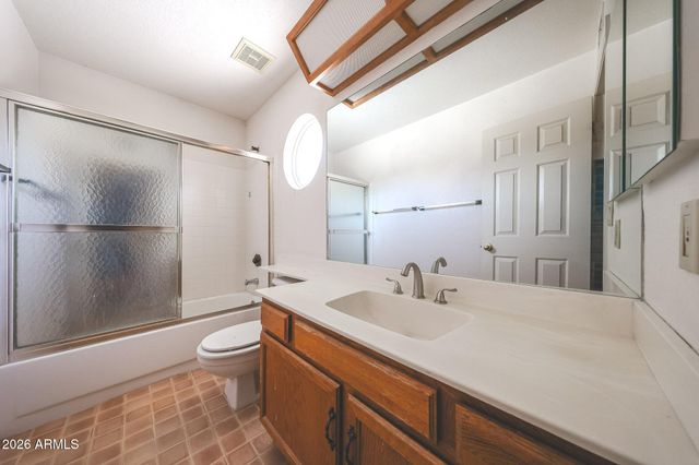 2966 W COMSTOCK Drive, Chandler, AZ 85224