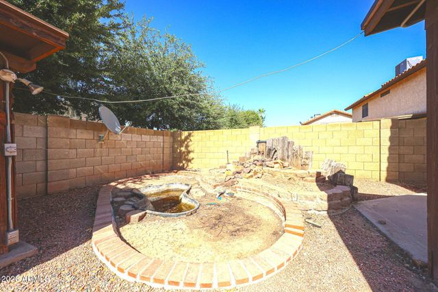 2966 W COMSTOCK Drive, Chandler, AZ 85224