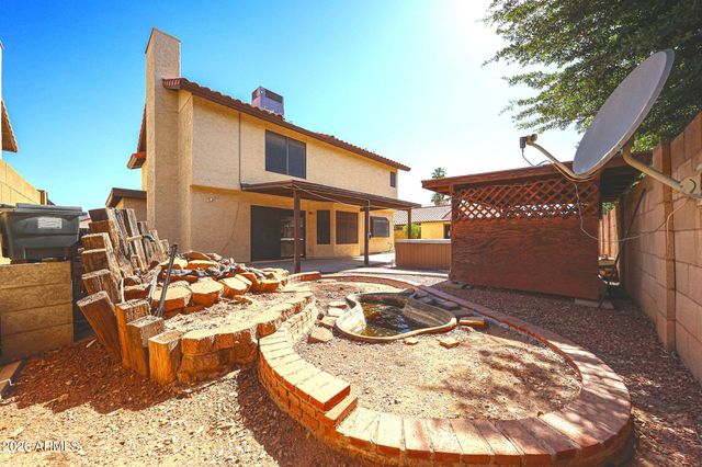 2966 W COMSTOCK Drive, Chandler, AZ 85224