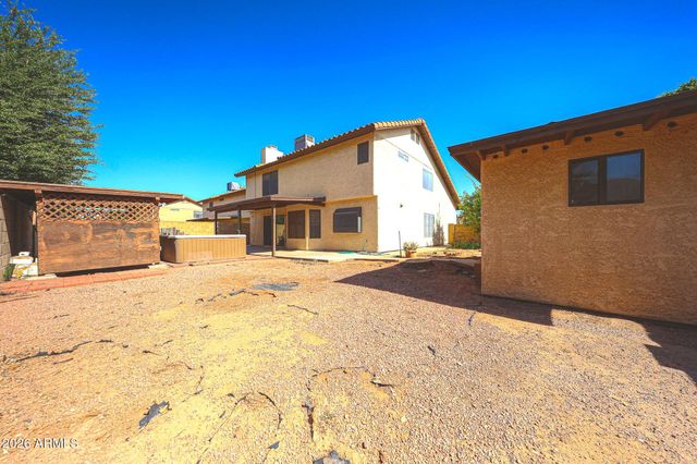 2966 W COMSTOCK Drive, Chandler, AZ 85224