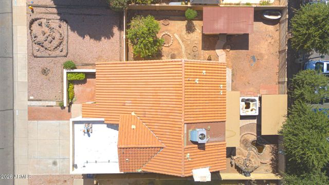 2966 W COMSTOCK Drive, Chandler, AZ 85224