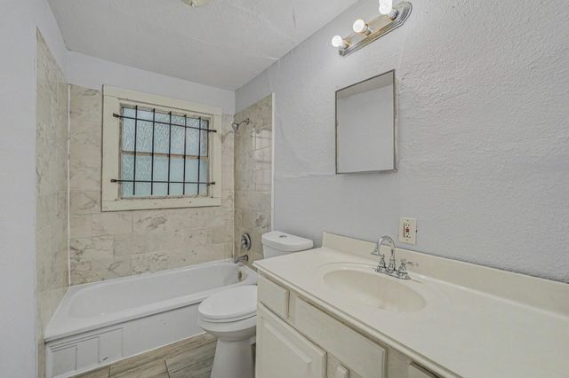 3107 Altoona Street, Houston, TX 77026