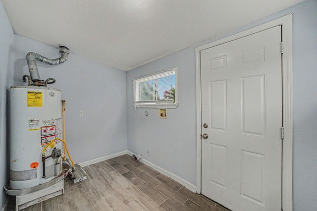 3107 Altoona Street, Houston, TX 77026
