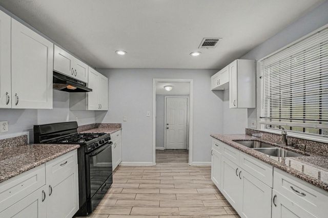 3107 Altoona Street, Houston, TX 77026
