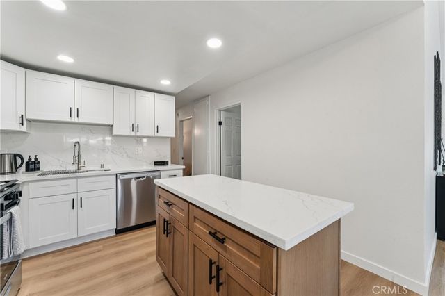 637 Holly, Oxnard, CA 93036