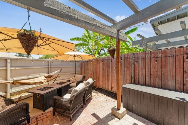 637 Holly, Oxnard, CA 93036