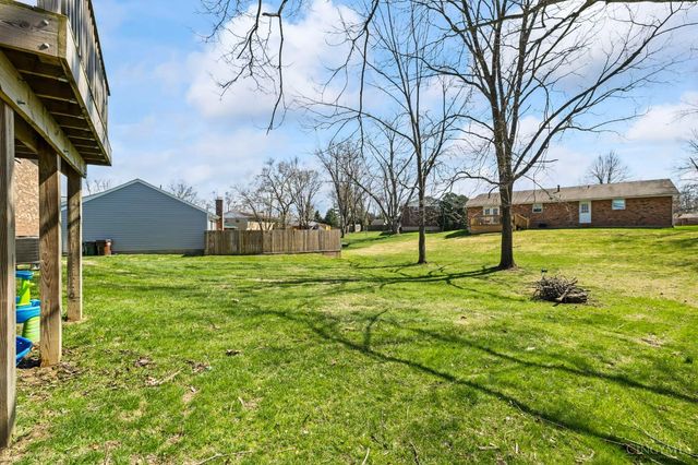 215 Lindell Drive, Germantown, OH 45327