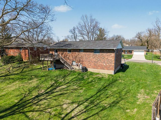215 Lindell Drive, Germantown, OH 45327
