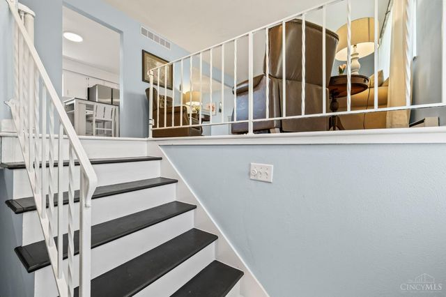 215 Lindell Drive, Germantown, OH 45327