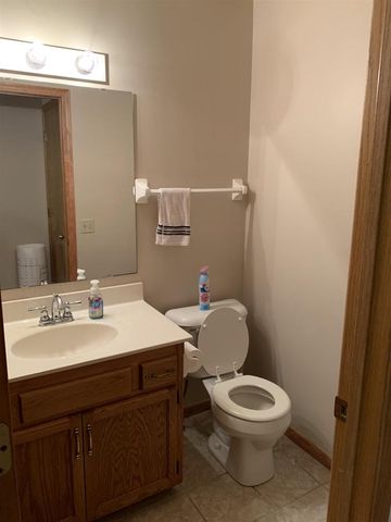 806 - 808 N Gammon Road, Madison, WI 53717