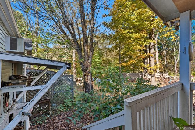 215 Old Rt-32, Highland Mills, NY 10930