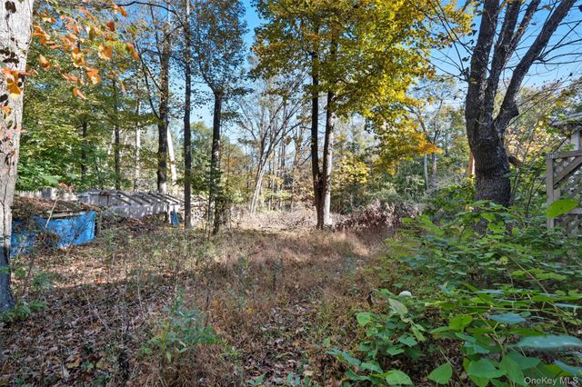 215 Old Rt-32, Highland Mills, NY 10930