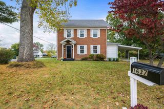 1637 MULBERRY ST, Waynesboro, VA 22980
