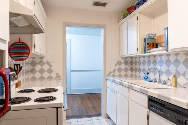 507 N Marshall, Henderson, TX 75654