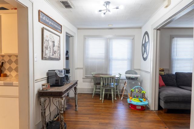 507 N Marshall, Henderson, TX 75654