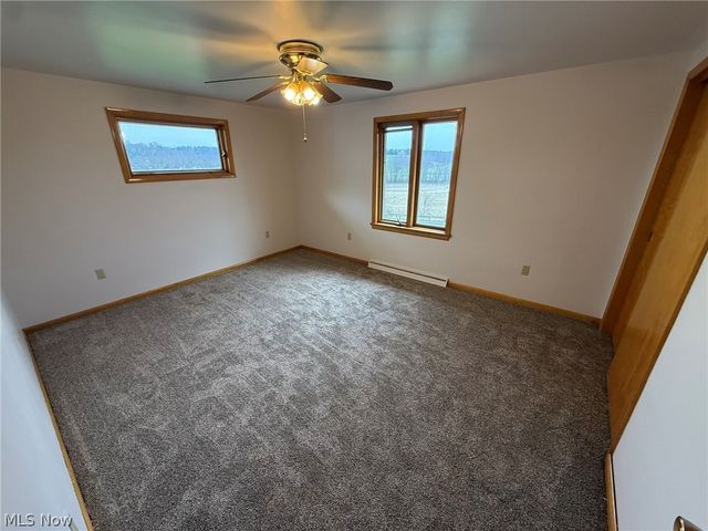 1728 State Route 39 NE, New Philadelphia, OH 44663