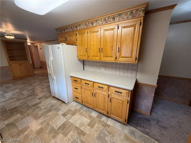 1728 State Route 39 NE, New Philadelphia, OH 44663