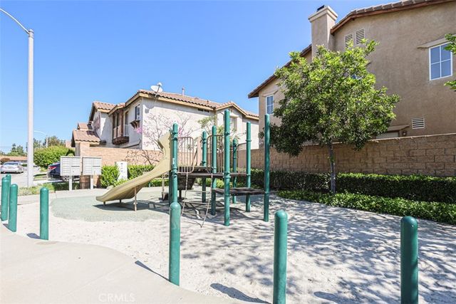 2433 N Cameo Court, Orange, CA 92865