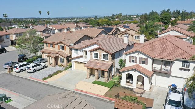 2433 N Cameo Court, Orange, CA 92865