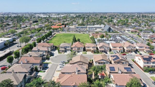 2433 N Cameo Court, Orange, CA 92865